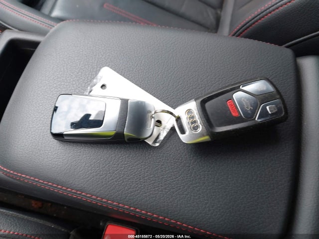 Audi A4 2.0t Premium