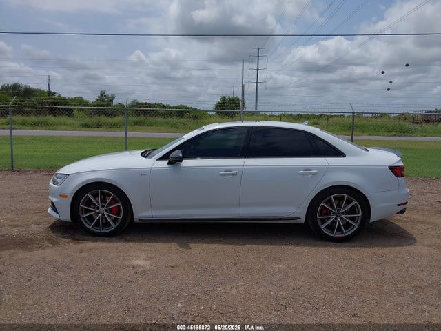 Audi A4 2.0t Premium