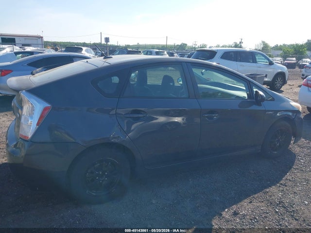 Toyota Prius Three
