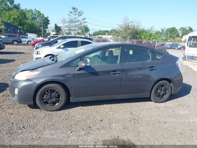 Toyota Prius Three