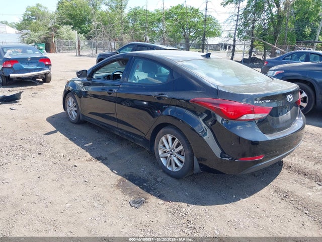 Hyundai ELANTRA Se