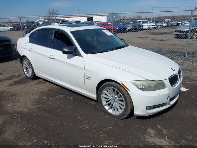 Salvage BMW 3 Series Image