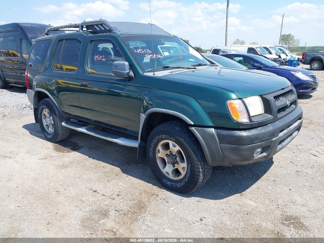 Salvage Nissan Xterra Image