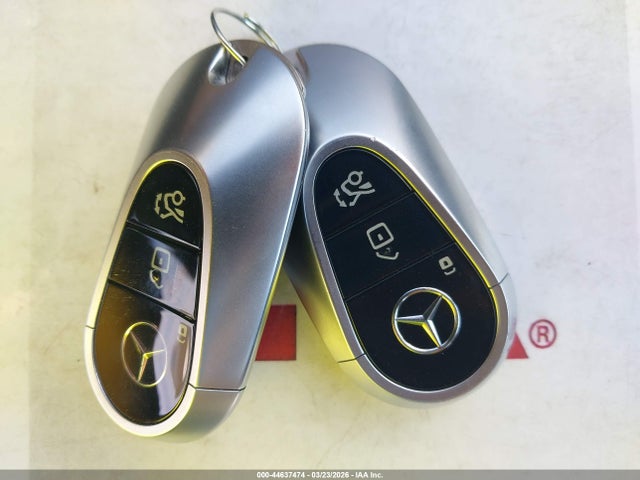 Mercedes-Benz EQS 4matic