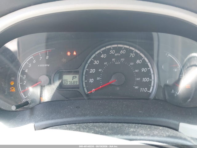 Toyota Sienna Le 8 Passenger