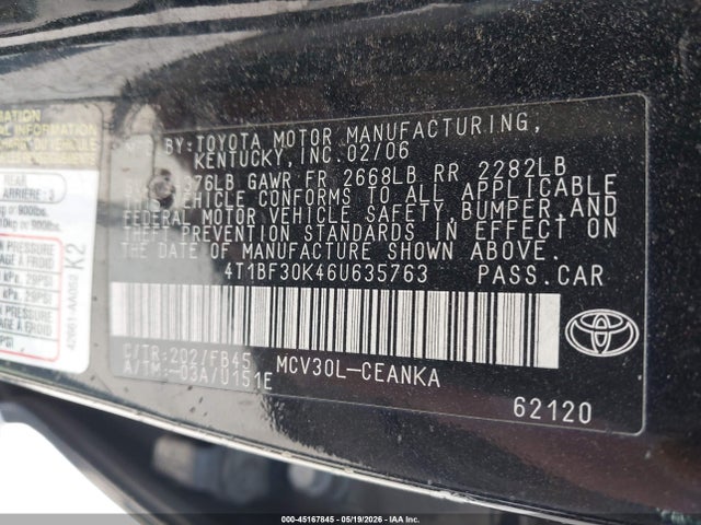 Toyota Camry Le V6