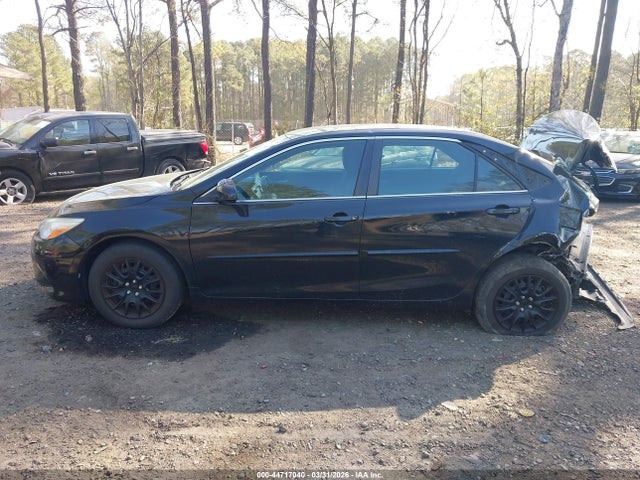 Toyota Camry Le