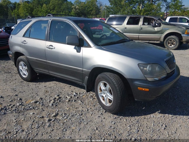 Salvage Lexus RX Image