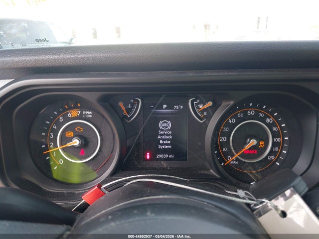Jeep Wrangler 4-door Sport 4x4