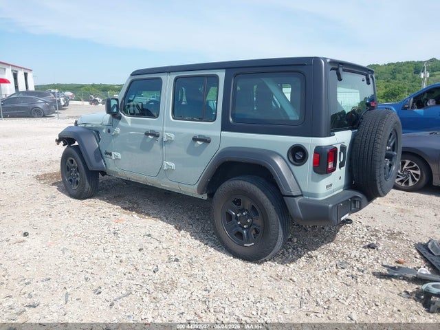 Jeep Wrangler 4-door Sport 4x4