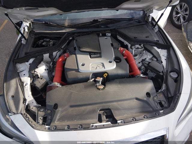 INFINITI Q50 Sport