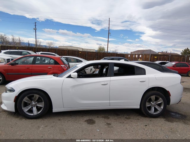 Dodge Charger Sxt Plus Rwd