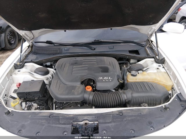 Dodge Charger Sxt Plus Rwd