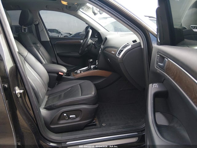 Audi Q5 2.0t Premium