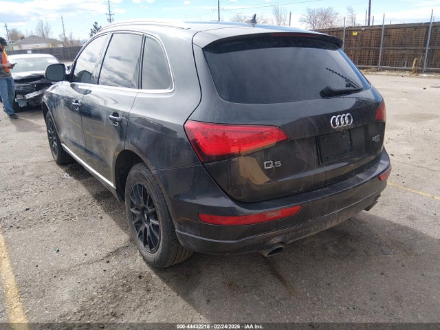 Audi Q5 2.0t Premium