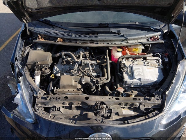 Toyota Prius c Two
