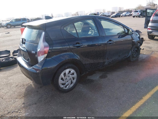 Toyota Prius c Two