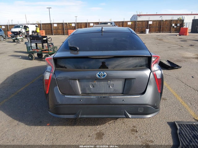 Toyota Prius Four Touring