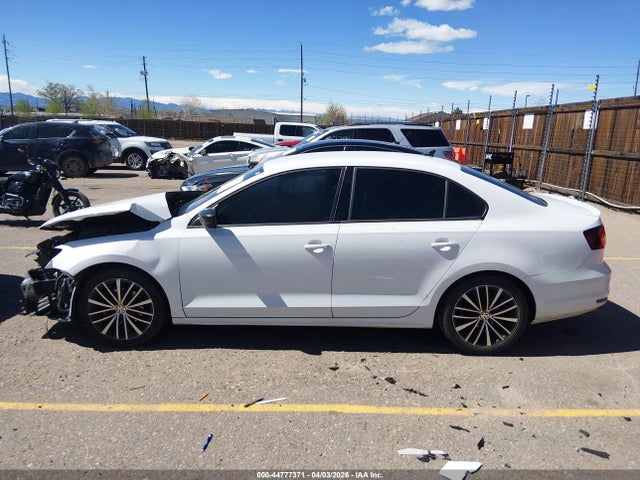 Volkswagen Jetta 1.8t Sport