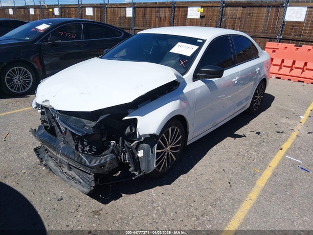 Volkswagen Jetta 1.8t Sport
