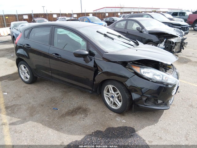 Salvage Ford Fiesta Image