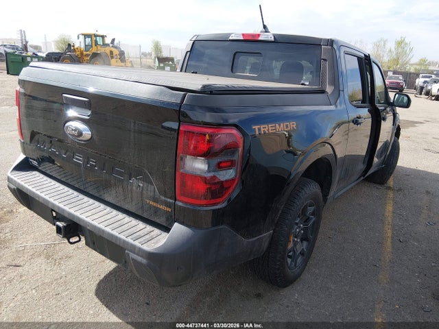 Ford Maverick Lariat