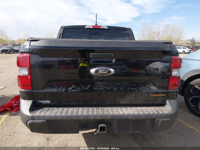 Ford Maverick Lariat