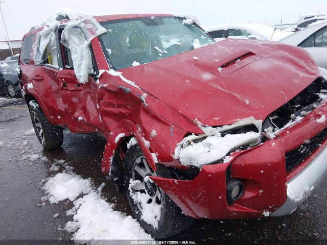 Salvage Toyota 4Runner Image