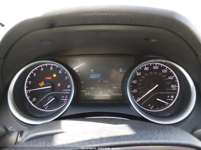 Toyota Camry Xle V6