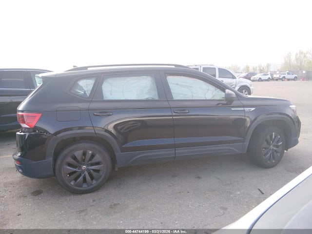 Volkswagen Taos 1.5t S