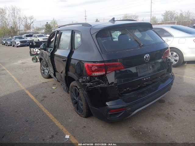 Volkswagen Taos 1.5t S