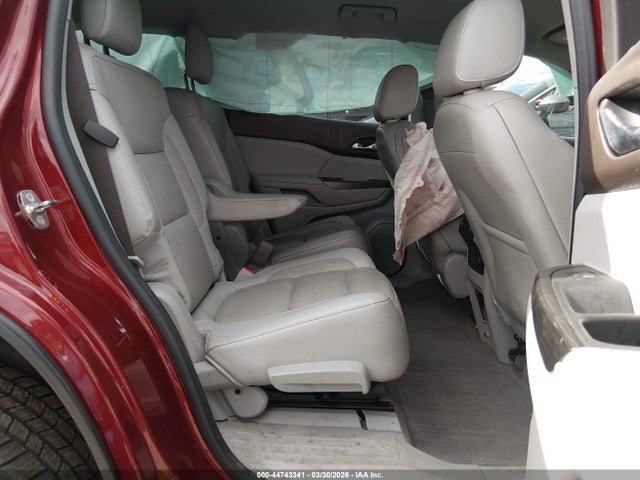 GMC Acadia Slt-1