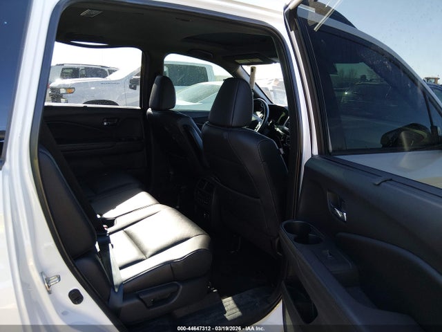 Honda Passport Elite