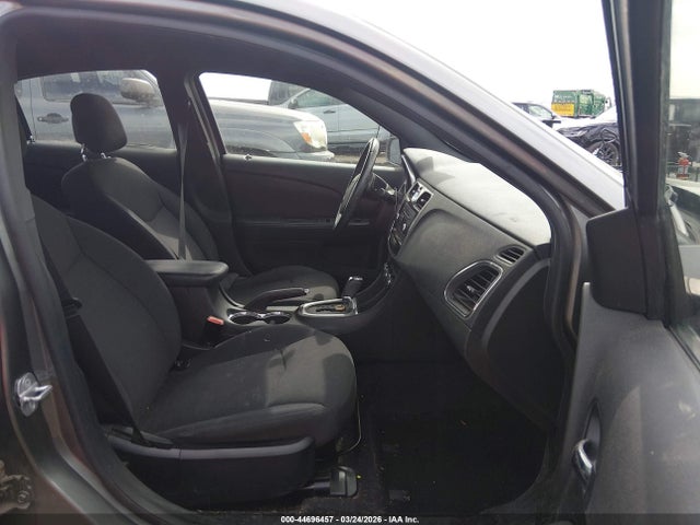 Chrysler 200 Touring