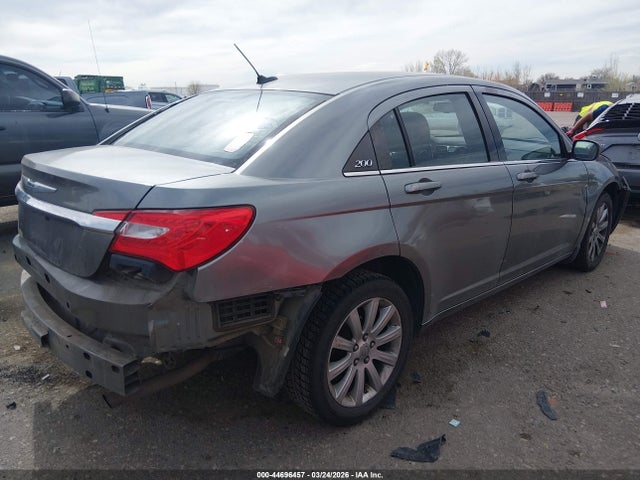 Chrysler 200 Touring