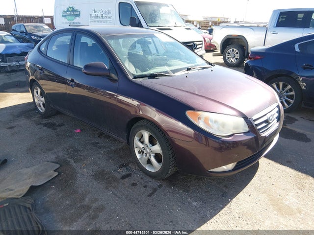 Salvage Hyundai ELANTRA Image