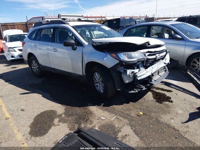 Subaru Outback 2.5i