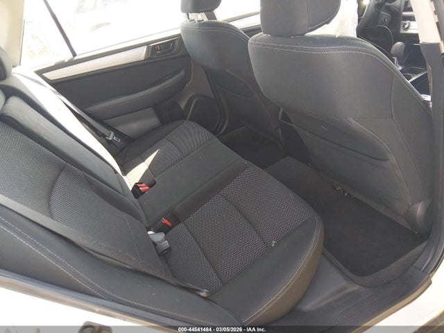 Subaru Outback 2.5i