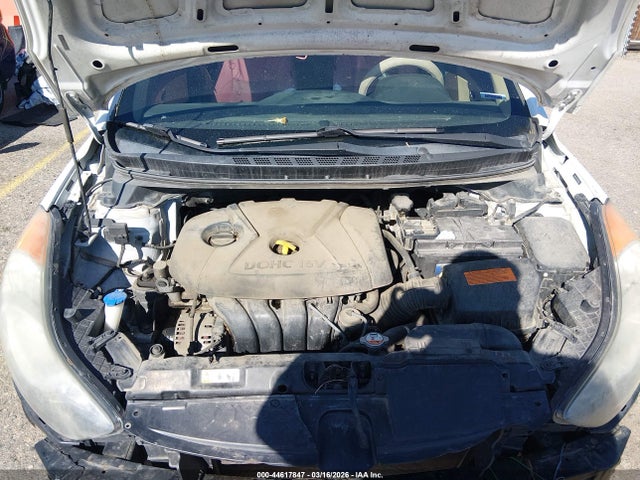 Hyundai ELANTRA Gls