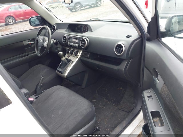 Scion xB