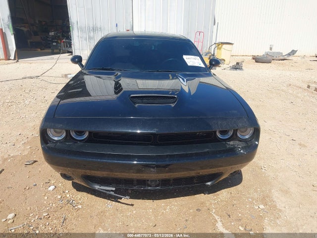 Dodge Challenger