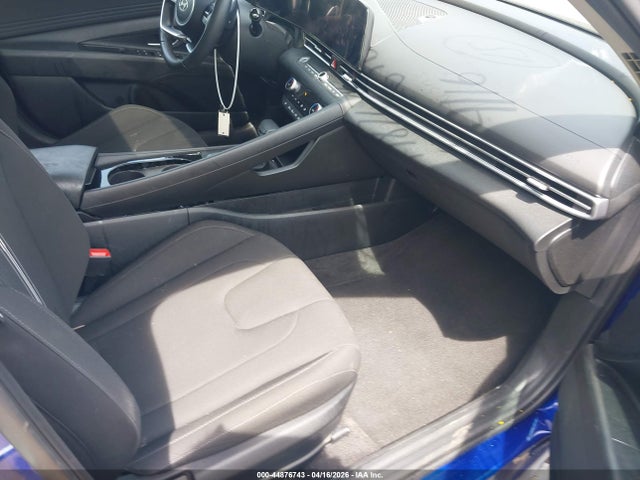 Hyundai ELANTRA Sel Convenience