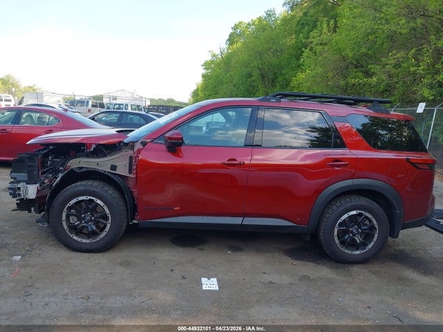 Nissan Pathfinder Rock Creek 4wd