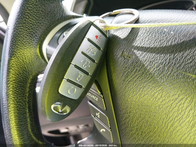 INFINITI JX35