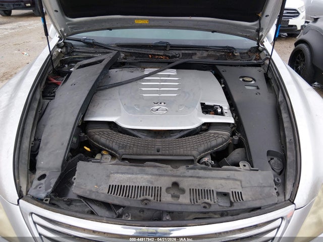 Lexus LS L