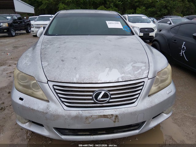 Lexus LS L