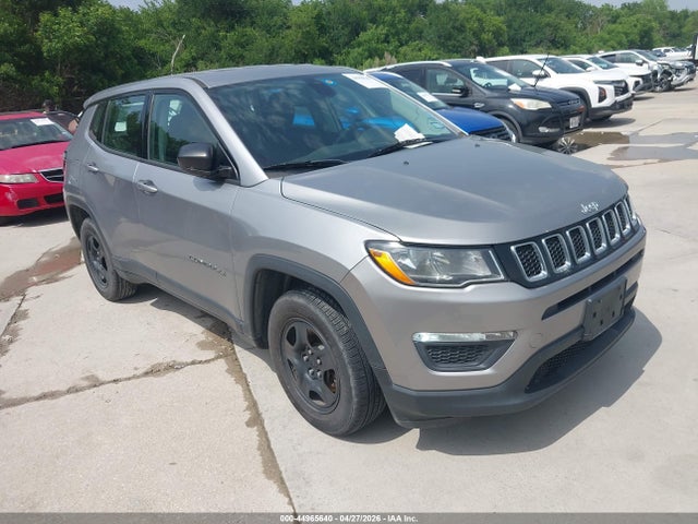Salvage Jeep Compass Image