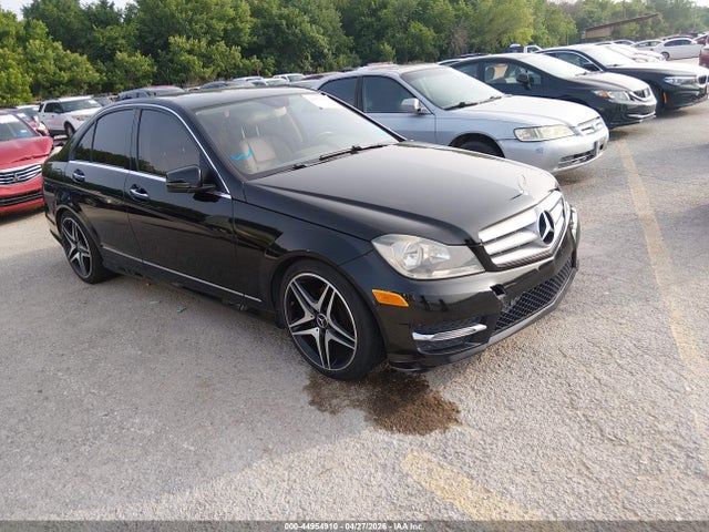 Salvage Mercedes-Benz C-Class Image