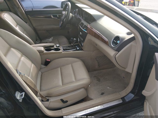 Mercedes-Benz C-Class Sport