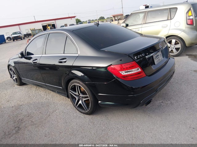 Mercedes-Benz C-Class Sport